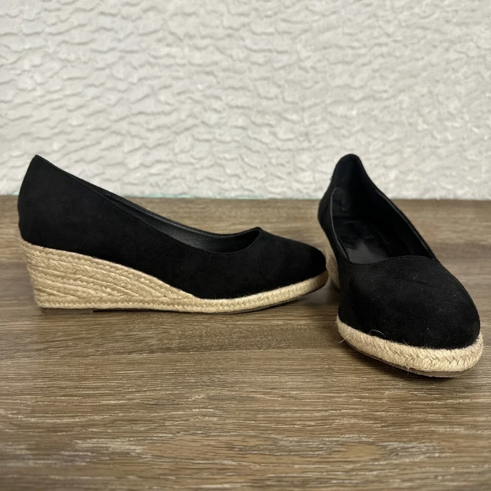 Black Espadrille Wedge Heels Slip On Pumps NWOB Women's Size 11 Resort Capsule